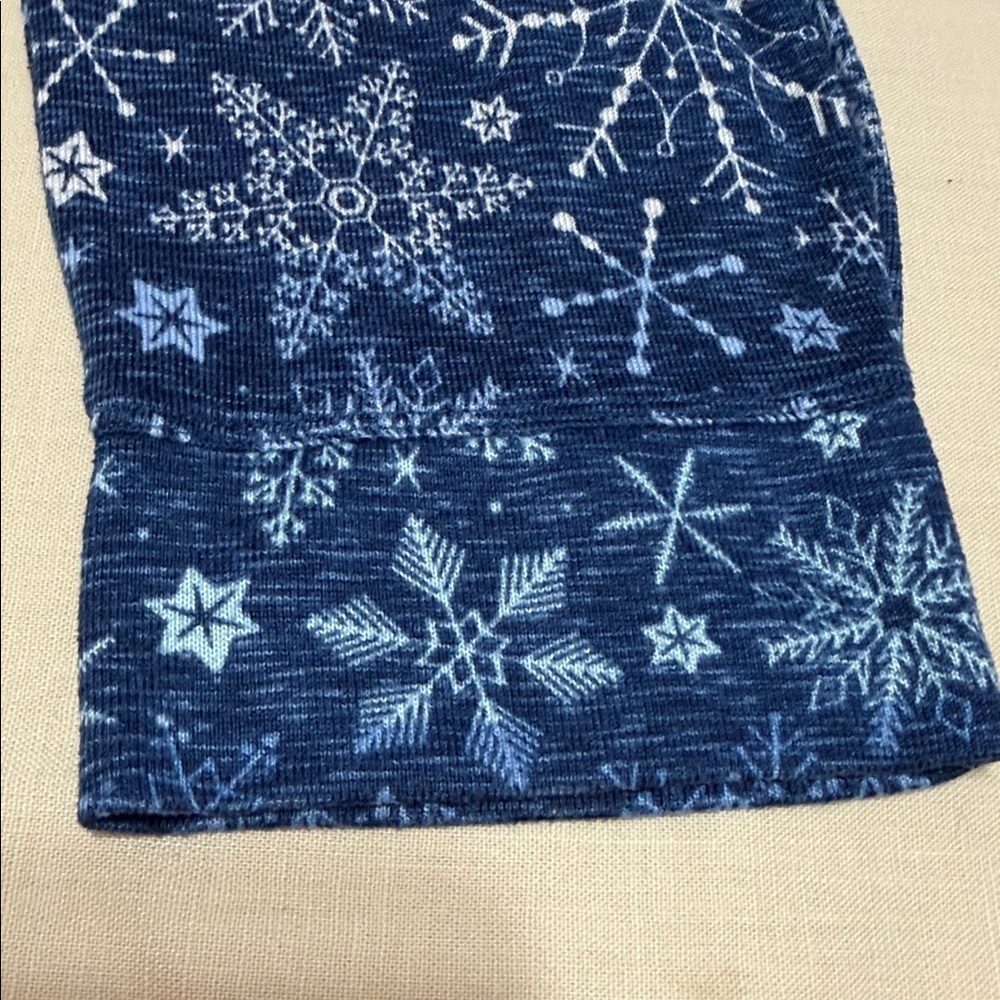 Jaclyn Intimates Blue Snowflake Long Woman’s Pajama Set, Size Large. - Picture 7 of 14